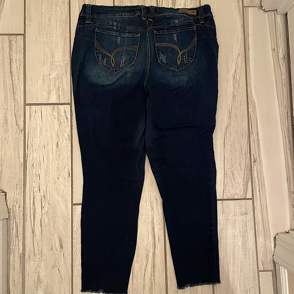 ‼️Coming Soon‼️ Jeans - Picture 7 of 8